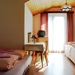 Edelweisshof Hotel
