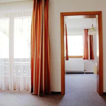 Ξενοδοχείο Edelweisshof 2*