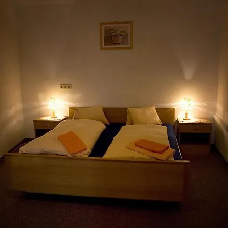 Edelweisshof Hotel 2*
